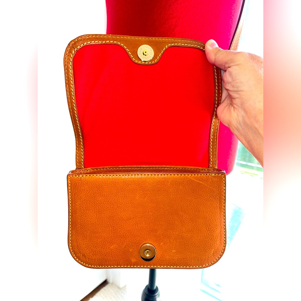 Dooney & Bourke Natural Florentine Convertible Belt Bag Crossbody - Picture 3 of 7
